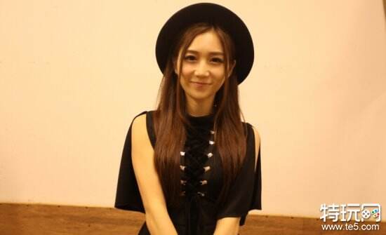 四周年现场:全能的女神小悠美图(2)