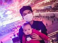 德杯武汉站比赛首日 草莓带娃现场观赛