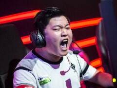 LPL年度最悲情人物盘点 厂长UZI赫然在列