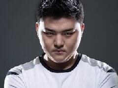 QG.UZI专访：我想要冠军 什么冠军都行