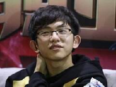 赛后采访Snake:打厂长的千珏要用蜘蛛