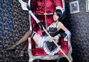 黑丝诱惑胸猛异常 国产妹子女仆装豹女COS