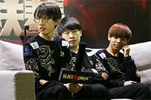 RNG赛后专访:被抢大龙是AD要背的锅