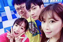 解说小米砸场《暴走漫画》 节操碎了一地