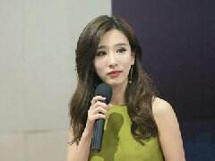 LPL春季决赛女主持Nina 被称为电竞林志玲