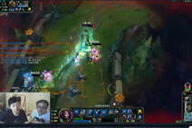 主播哈哈哈30：洞主神瞎一脚踢死三个野怪