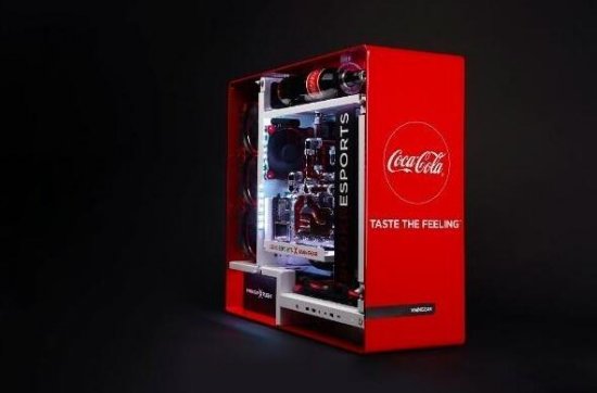 神创意 可口可乐推出超炫电竞主机 