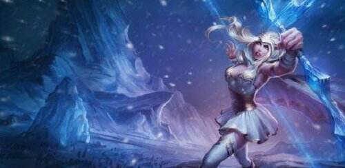 S7寒冰射手怎么玩?艾希这样出装太过暴力